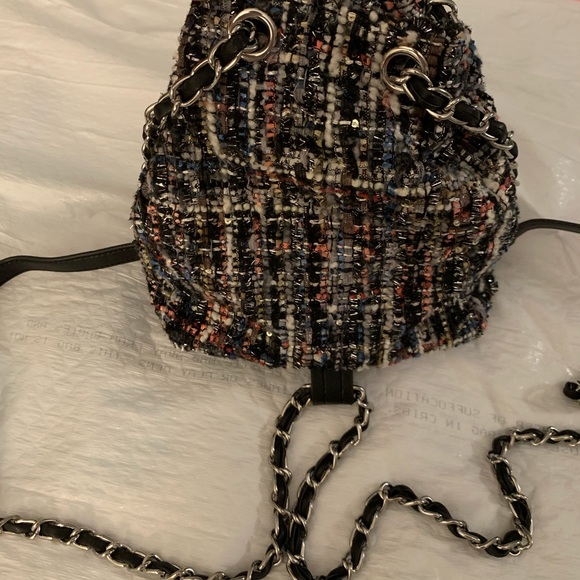 small backpack - Picture 2 of 6